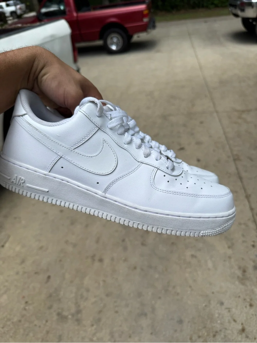 Nike Air Force 1 '07 Low Top Triple White Sneakers CW2288-111 Men Size 11.5 Used